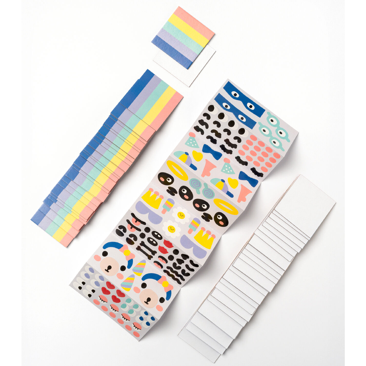 Blanko-Legekarten, 6x6cm, 60 St�ck, mit Regenbogen-R�ckseite, inklusive 136 Stickern Bild 3