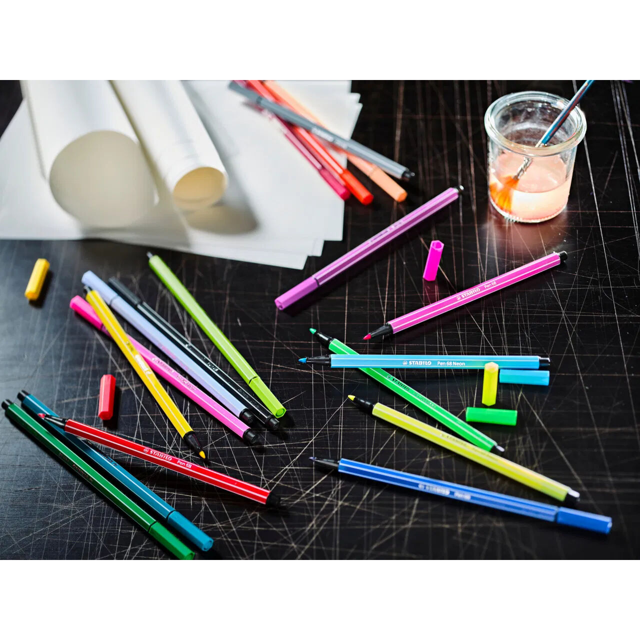 STABILO Pen 68, Premium-Filzstift, 66er Metalletui ARTY Bild 3